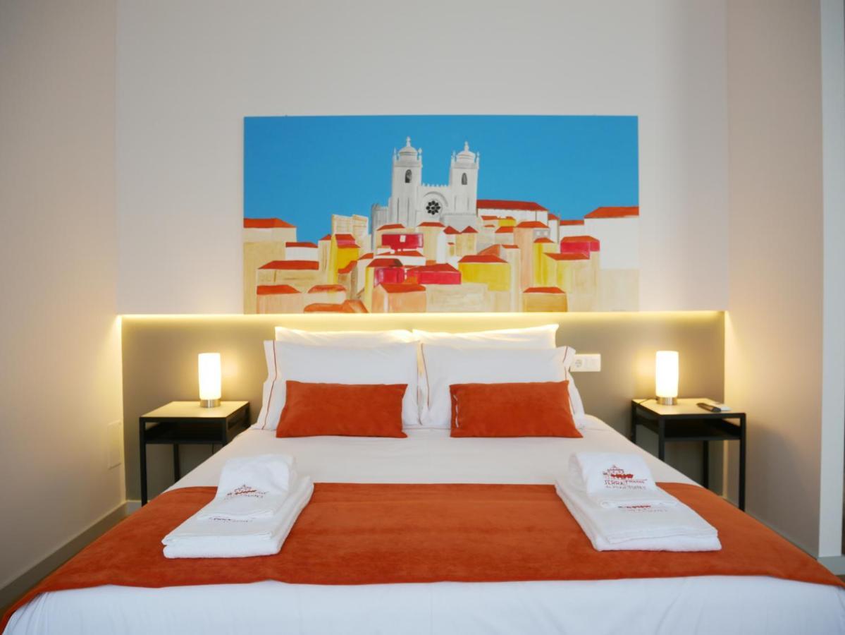 Serra Do Pilar Porto Suites 加亚新城 外观 照片