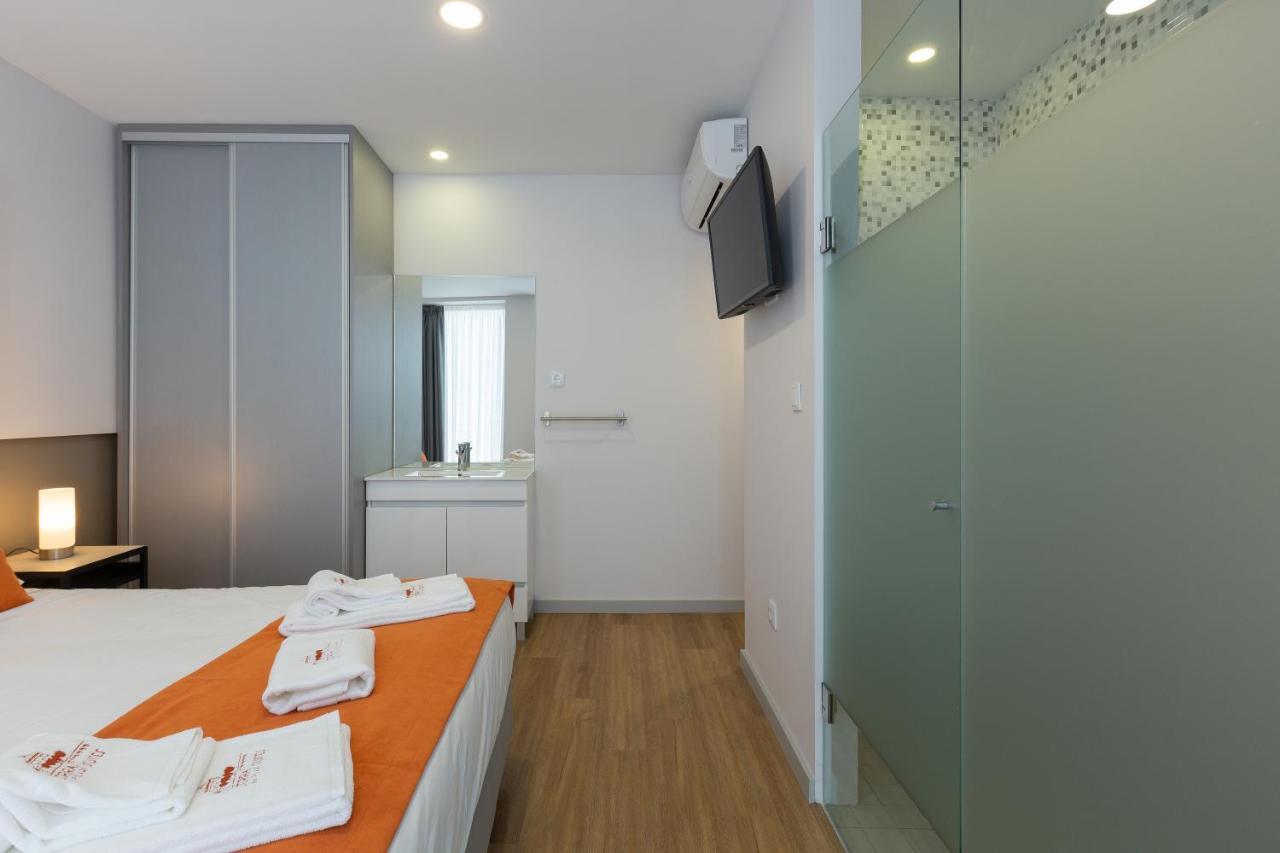 Serra Do Pilar Porto Suites 加亚新城 外观 照片